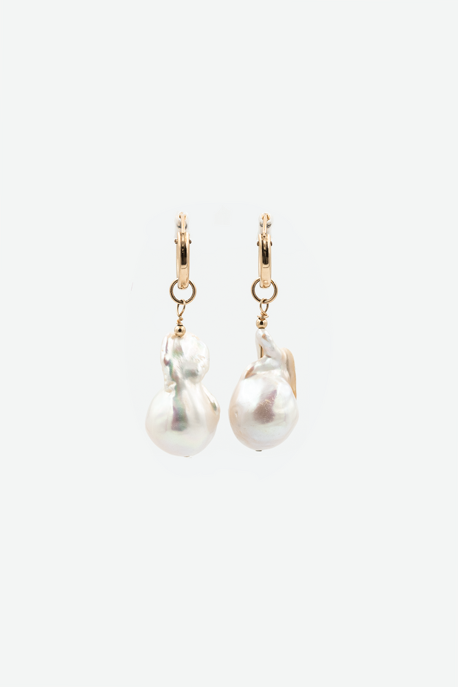 
            
                Load image into Gallery viewer, Sardinia Earrings
            
        
